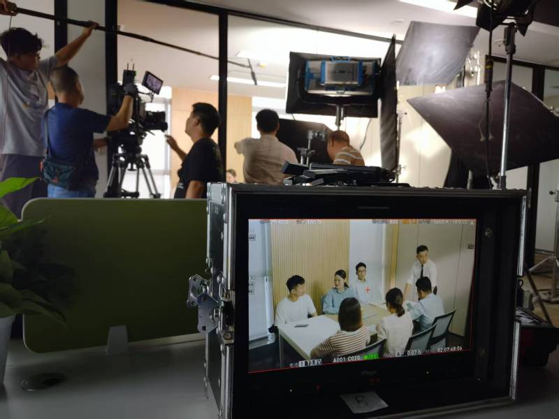 莆田TVC拍摄公司：科技产品视觉化大师，诠释未来感与功能美学